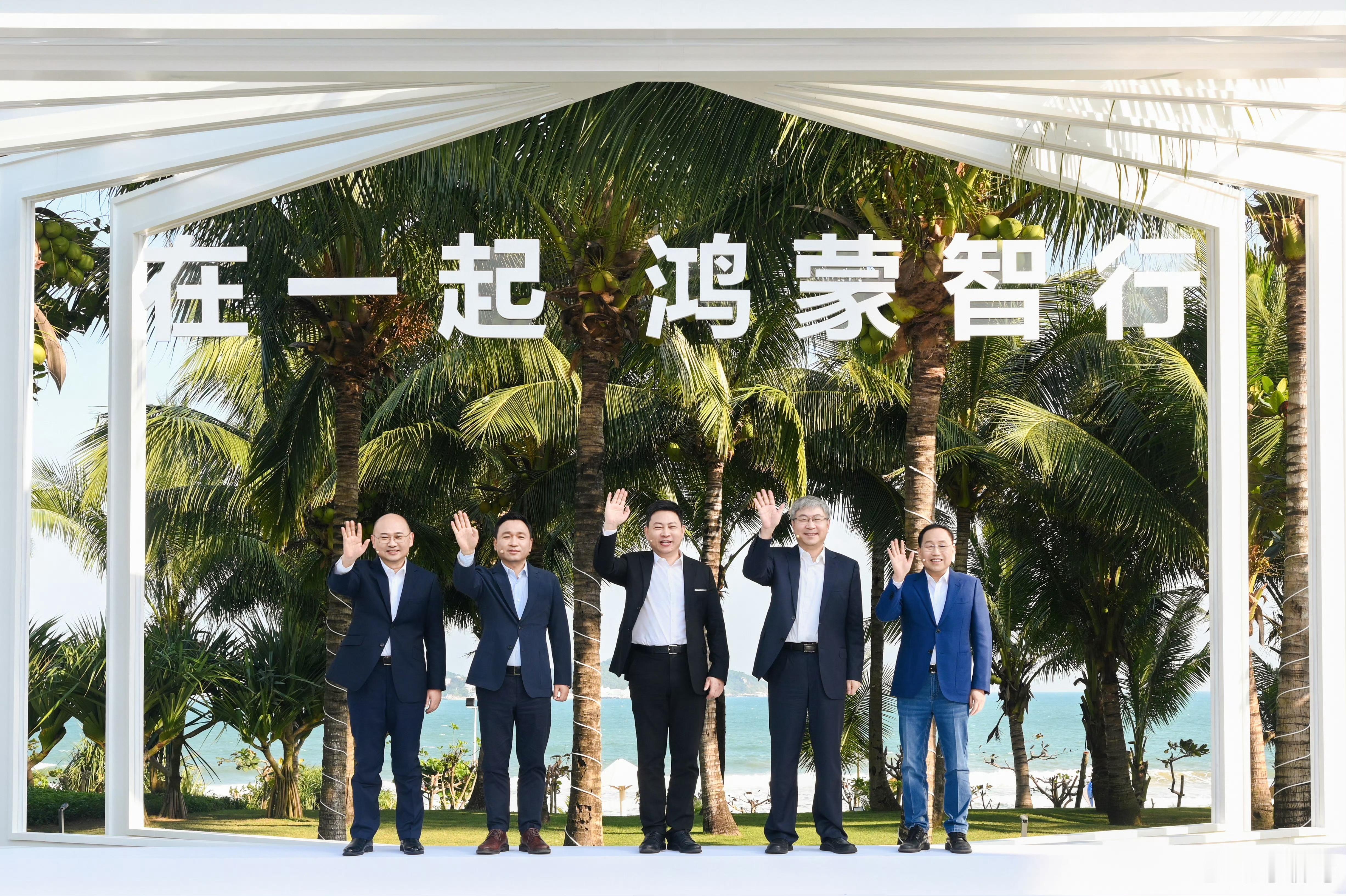 加起来五千亿产值的目标应该不难吧，已经重仓这个最强男团。[吃瓜] 