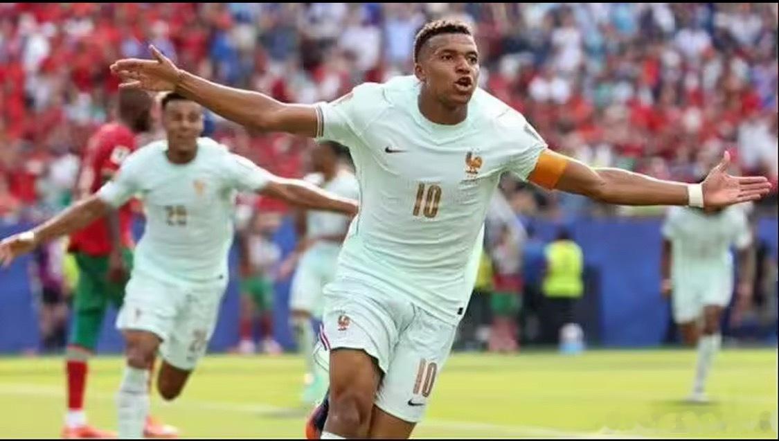 世界杯前瞻：法西巅峰对决！法国三叉戟凶猛，亚马尔能否闪耀北京时间7月15日3时，