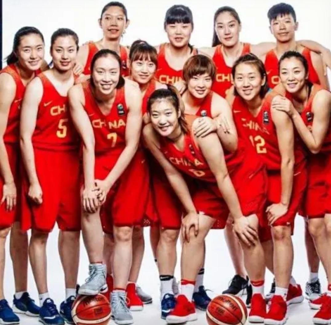 中国女篮与巴西队热身赛今晚（3月4日）开赛！在长沙主场，中国女篮迎来了一个很好的