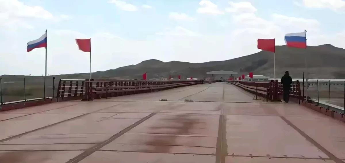 俄朝图们江大桥今年6月将正式通车

据俄媒报道，俄罗斯联邦政府新闻处4月22日发