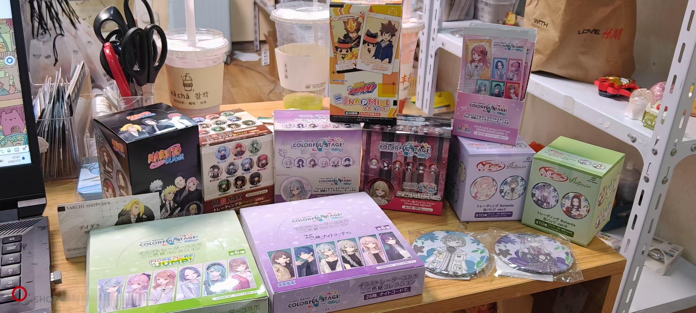 谷子店上新了我在上班好痛苦 
