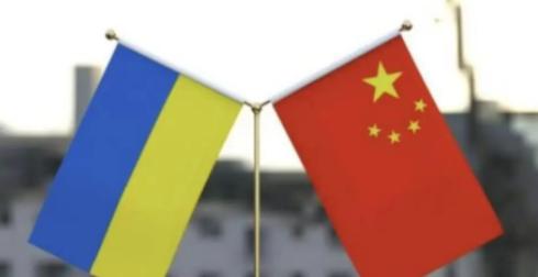 世界上最厉害的两个国家，中国和乌克兰。放眼全球，只有中国能把一手烂得不能再烂的牌