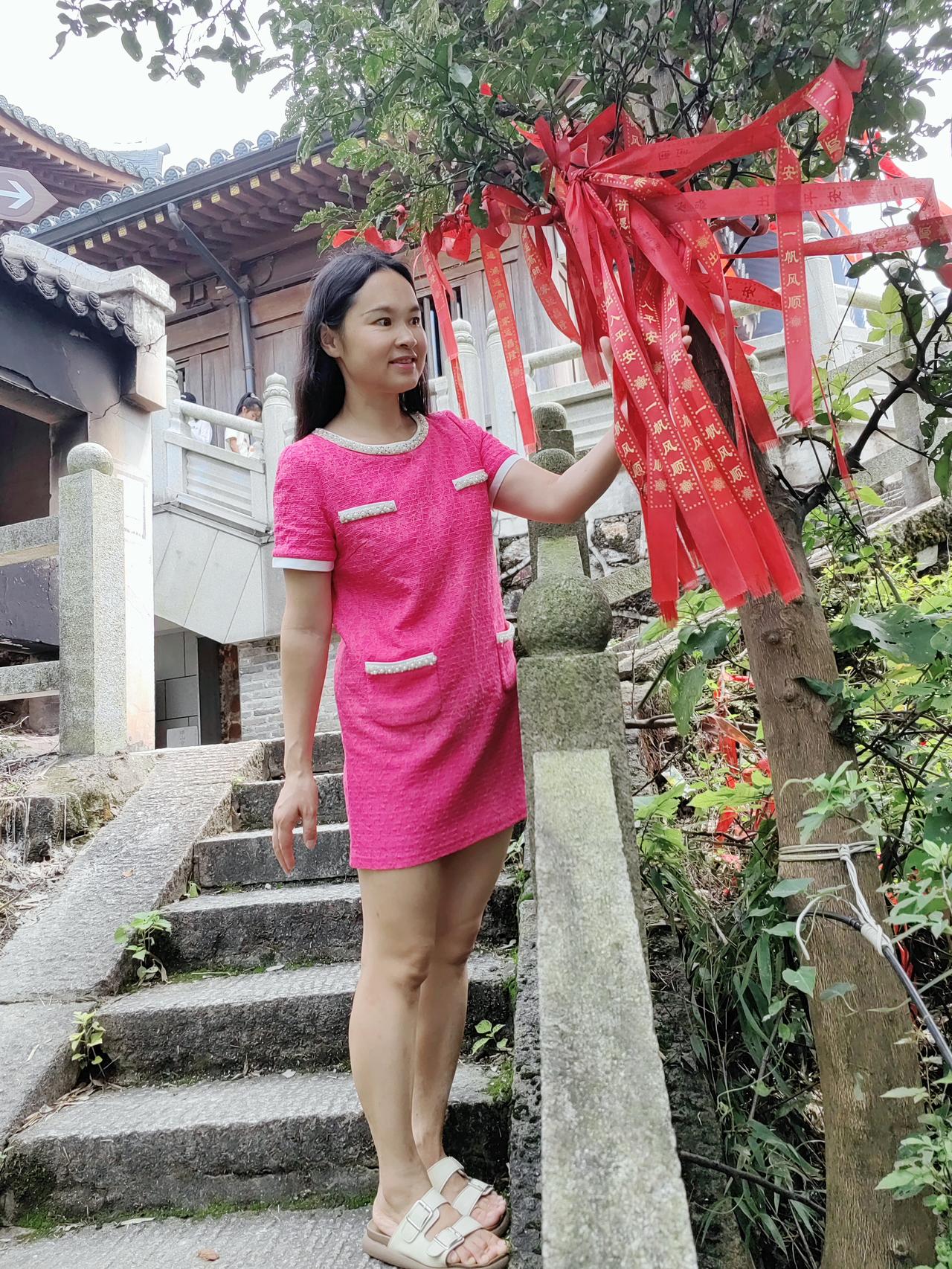 一座很容易爬的山，所以经常去爬[偷笑]
​