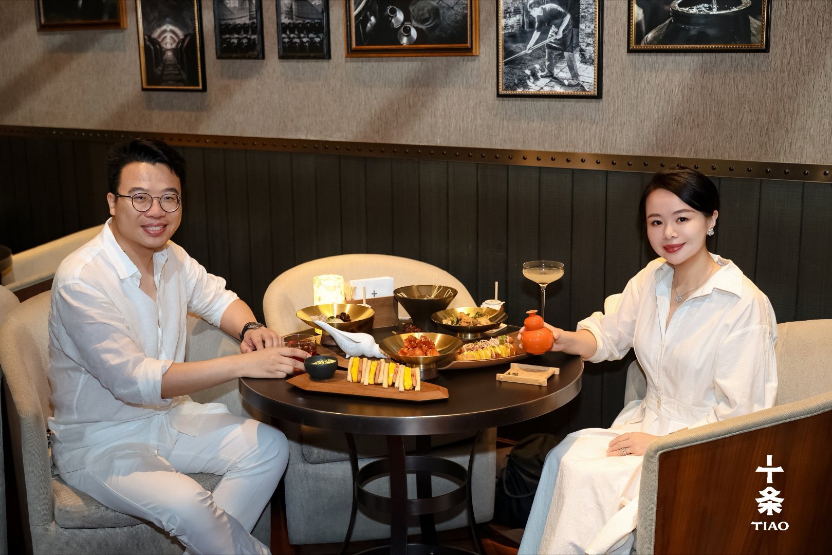 在十条酒吧亲手调一杯酒，三款招牌酒太绝了在“亚洲50佳酒吧”里亲手调一杯酒，是什