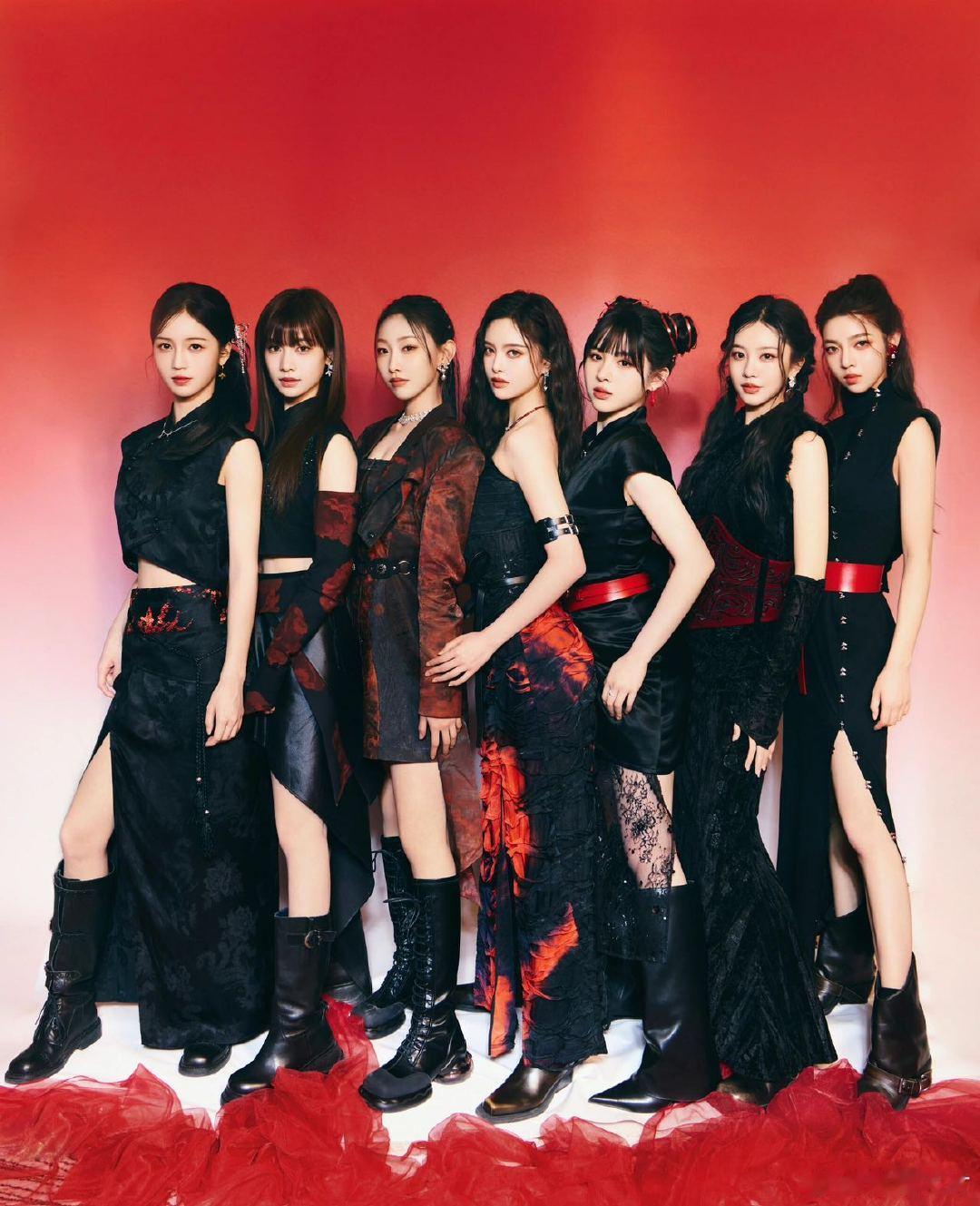 RED首次全国巡演官宣 终于等到RED的首次全国巡演！新专《影》的余温还没散，「