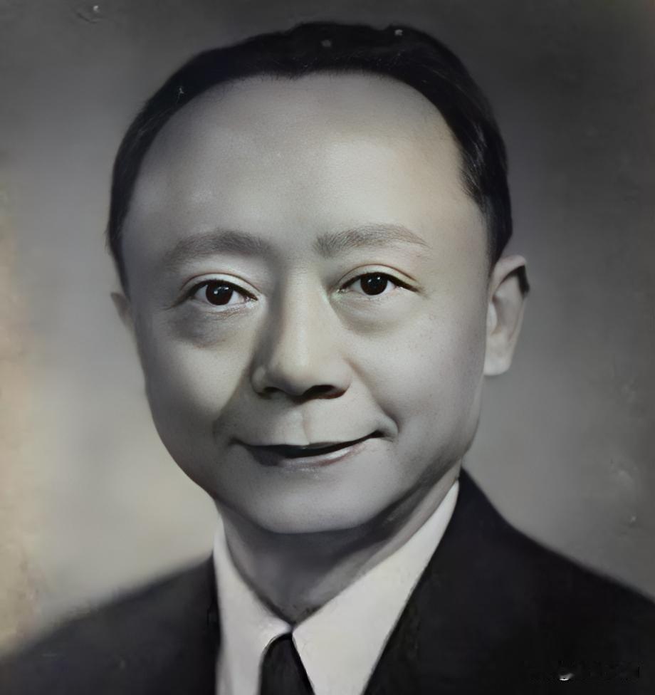 贺衷寒早年意气风发，作为黄埔一期高材生，是黄埔三杰里最有政治头脑的一个，最后却被