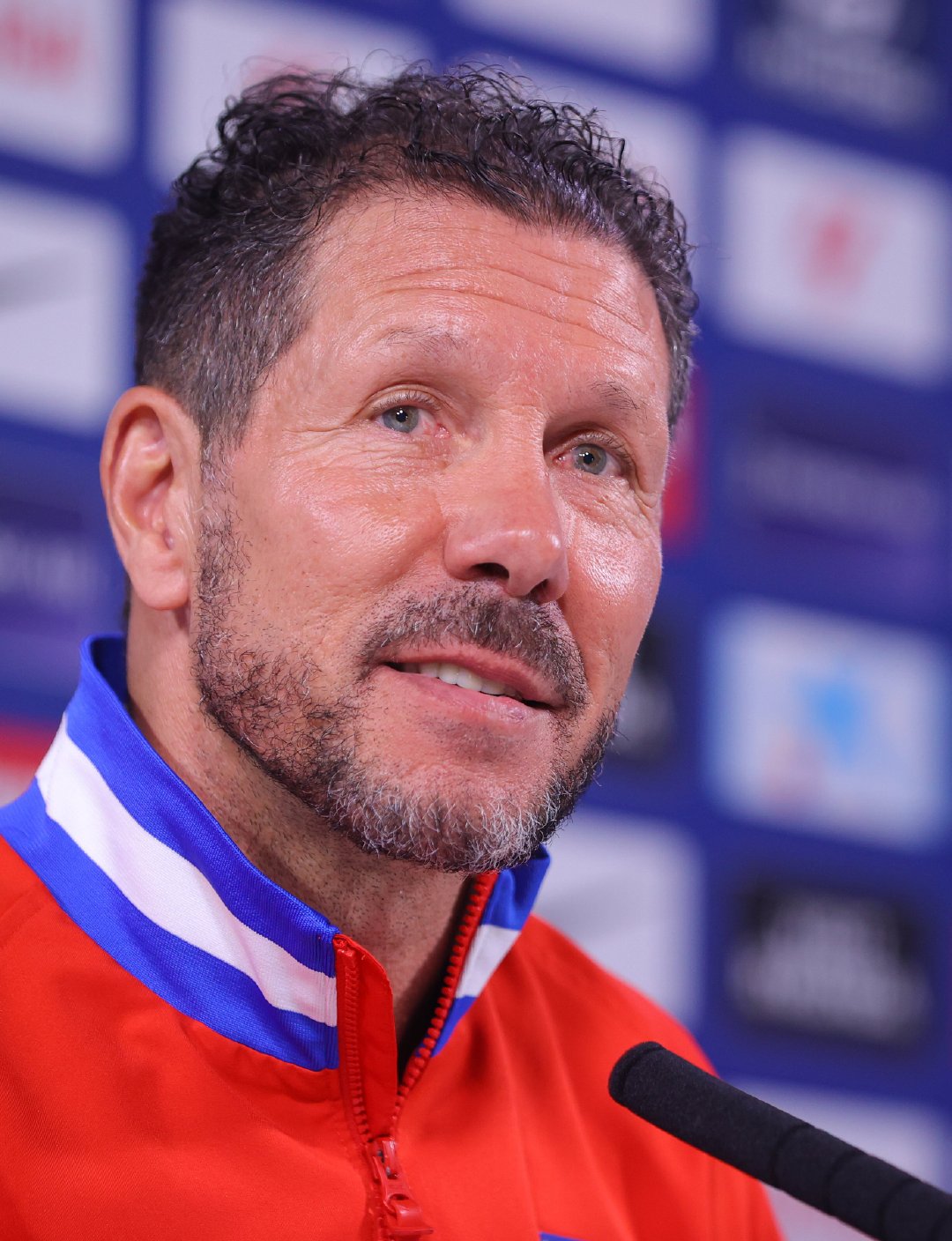 西蒙尼回应巴萨对裁判的投诉：“我们平常生活就在马德里，所以我们已经习惯了这种局面