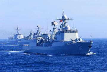 美国现在才发现：中国早把台湾变成了“钓大鱼的饵”，而美军在日韩的军事基地，正慢慢
