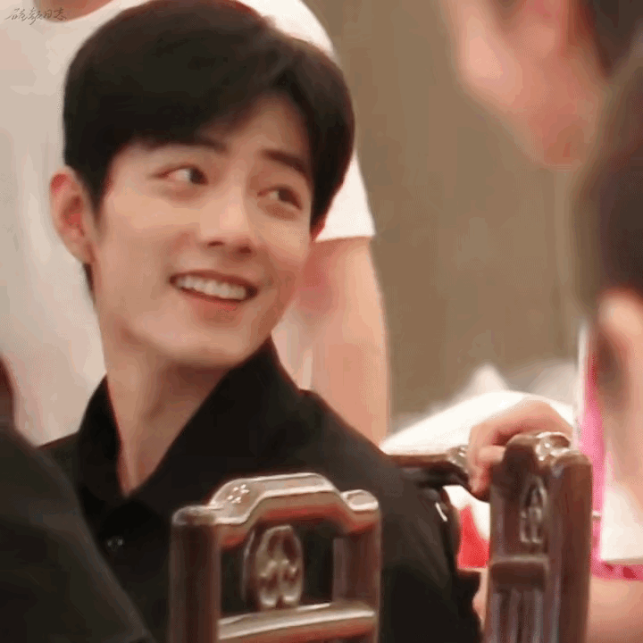 战战这个“惹事精”又在跟谁深情？