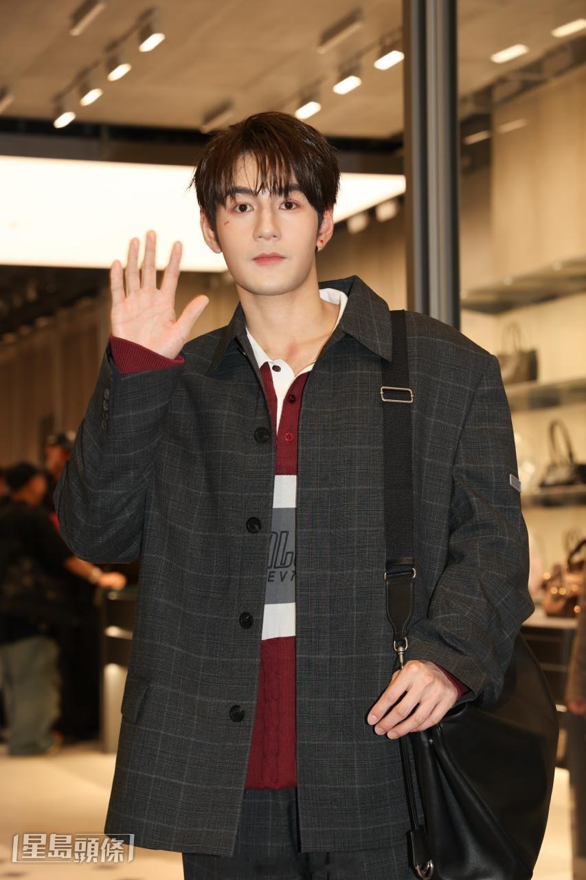 星岛：魏浚笙28岁生日有工作不忘感恩斥资七位数自费推出首张专辑谈及好友吕爵安出演