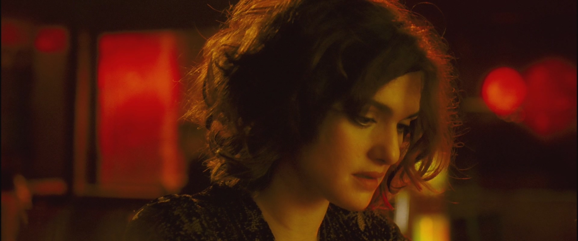 《蓝莓之夜》（2007）、《可爱的骨头》与《城市广场》（2009）里的蕾切尔·薇