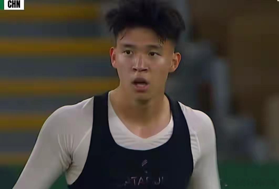 董路真敢说：王钰栋一直憋着刷数据，号称身价150万欧，不进球说不过去中国男足等了