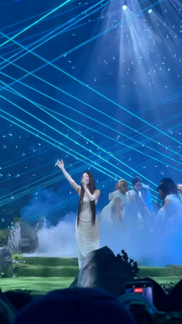 单依纯演唱会蛋岛单依纯演唱会舞台设计 舞台好美！ 