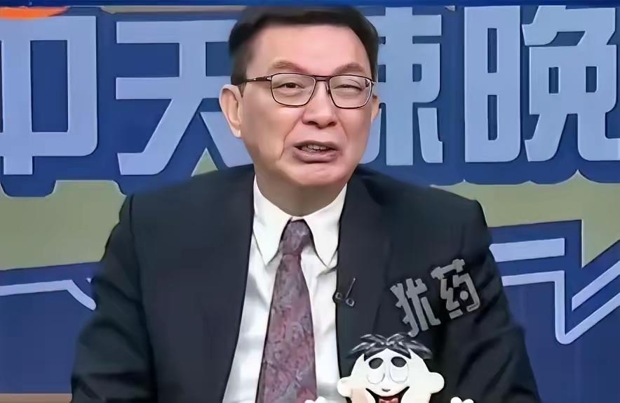 苑举正说得好，当年佩洛西窜台，海峡中线没了，如今133舰队过航横当水道，直接“切