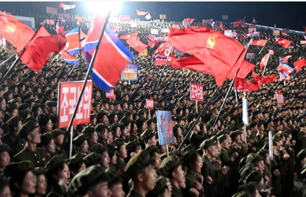 朝鲜韩国气氛紧张，一个无人机进入平壤，一个炸毁两国连接公路，宣布敌对。有媒体更是