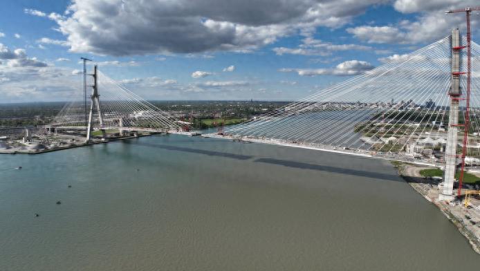 果然被我猜中了!

美国总统特朗普明确宣布:

2月10日，美国总统特朗普9日威