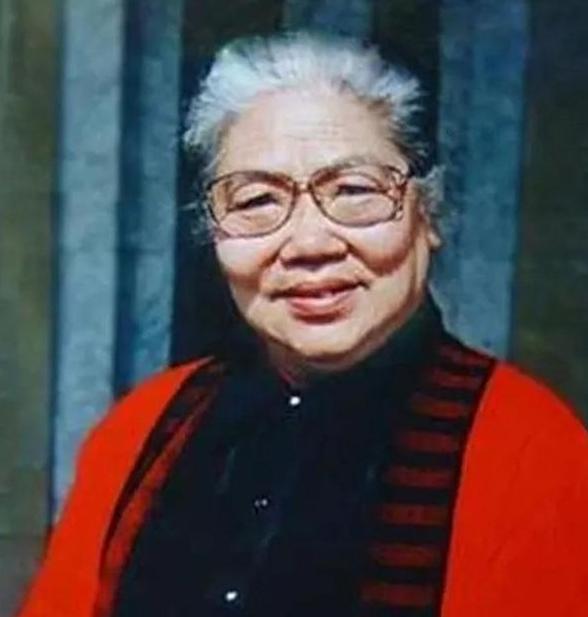 2004年，82岁的常香玉立下一份秘密遗嘱，特意叮嘱家人，不到万不得已千万别对外