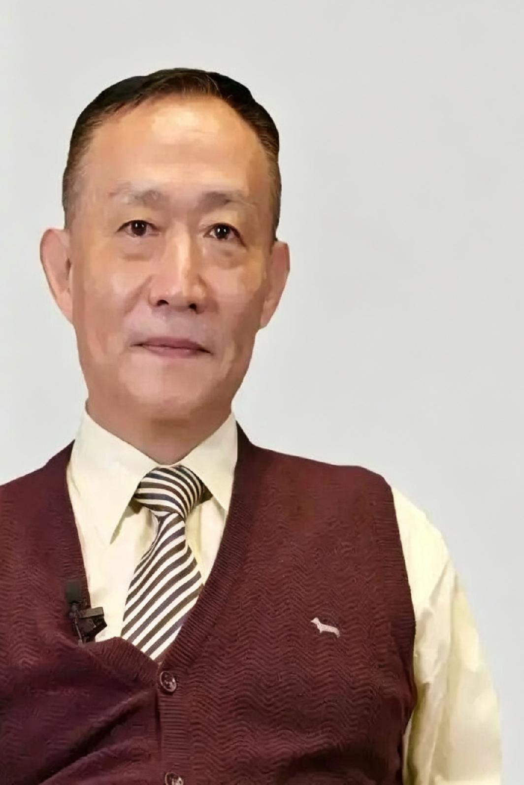 卢麒元：改革开放后期，步入新时代，该如何应对官僚垄断资本主义？
改革开放后期滋生