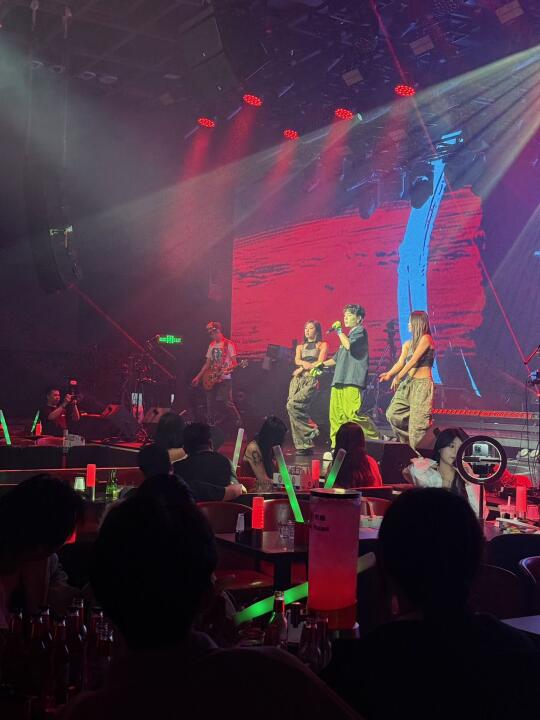 人生建议去玩这家live house在离开石狮
