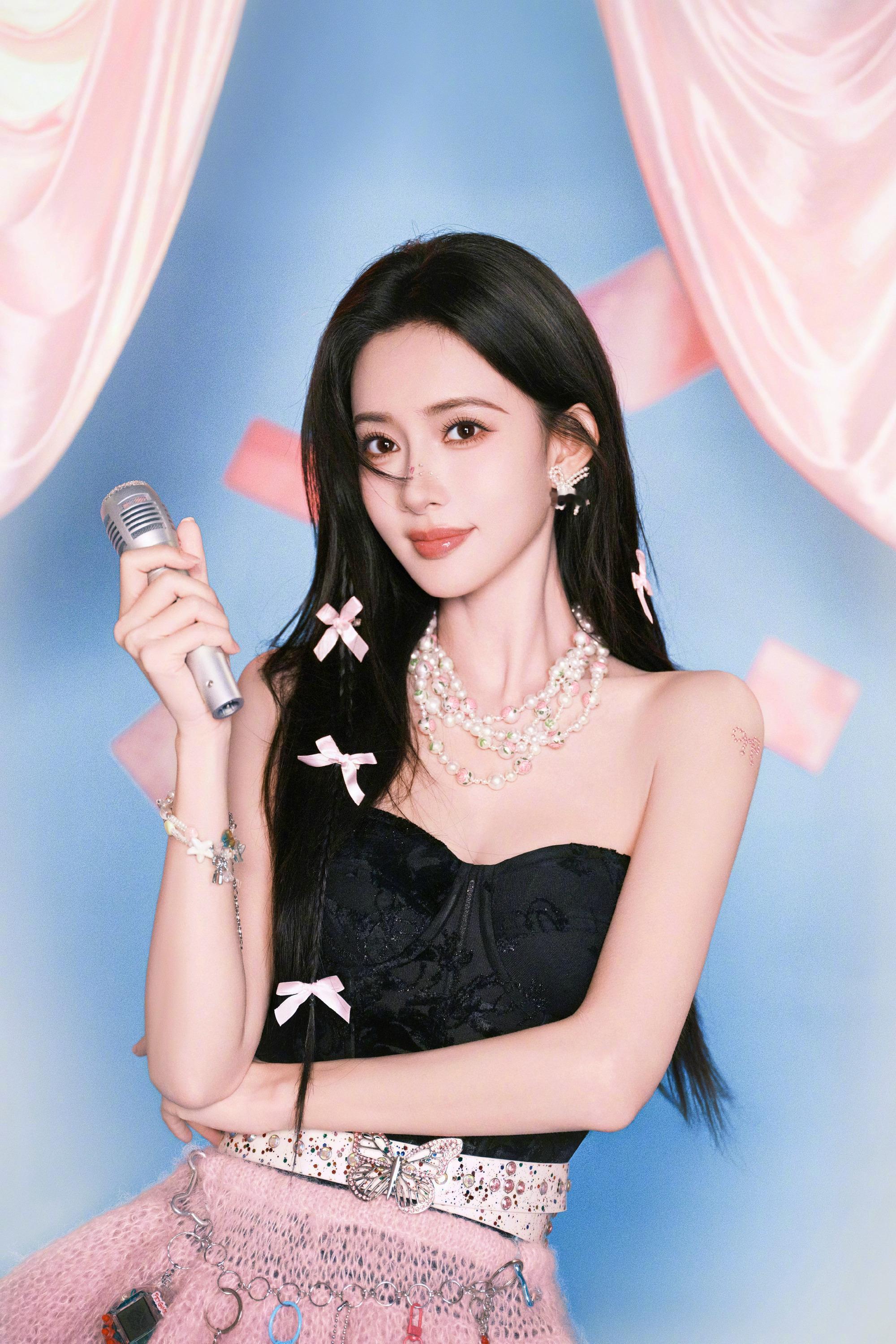 孟子义欢迎各位童鞋来互踩 你ͧ是ͧGͧGͧ还ͧ是ͧMͧMͧ[偷乐]啊哈哈哈哈哈各