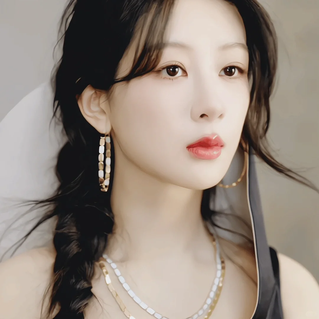 杨紫美出高级感
