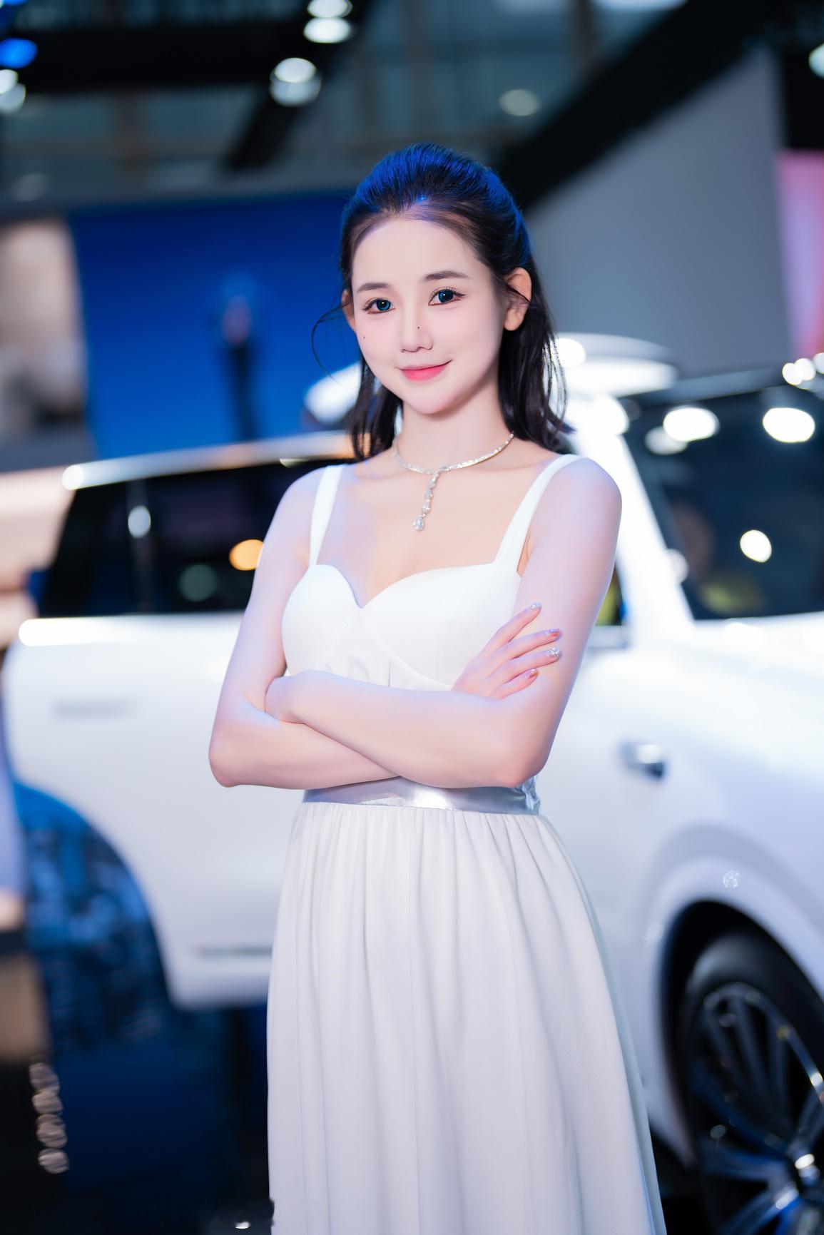 聆听猎人的车展日记聆听在广州国际车展猎人与车展 2025 广州国际车展想把图片带