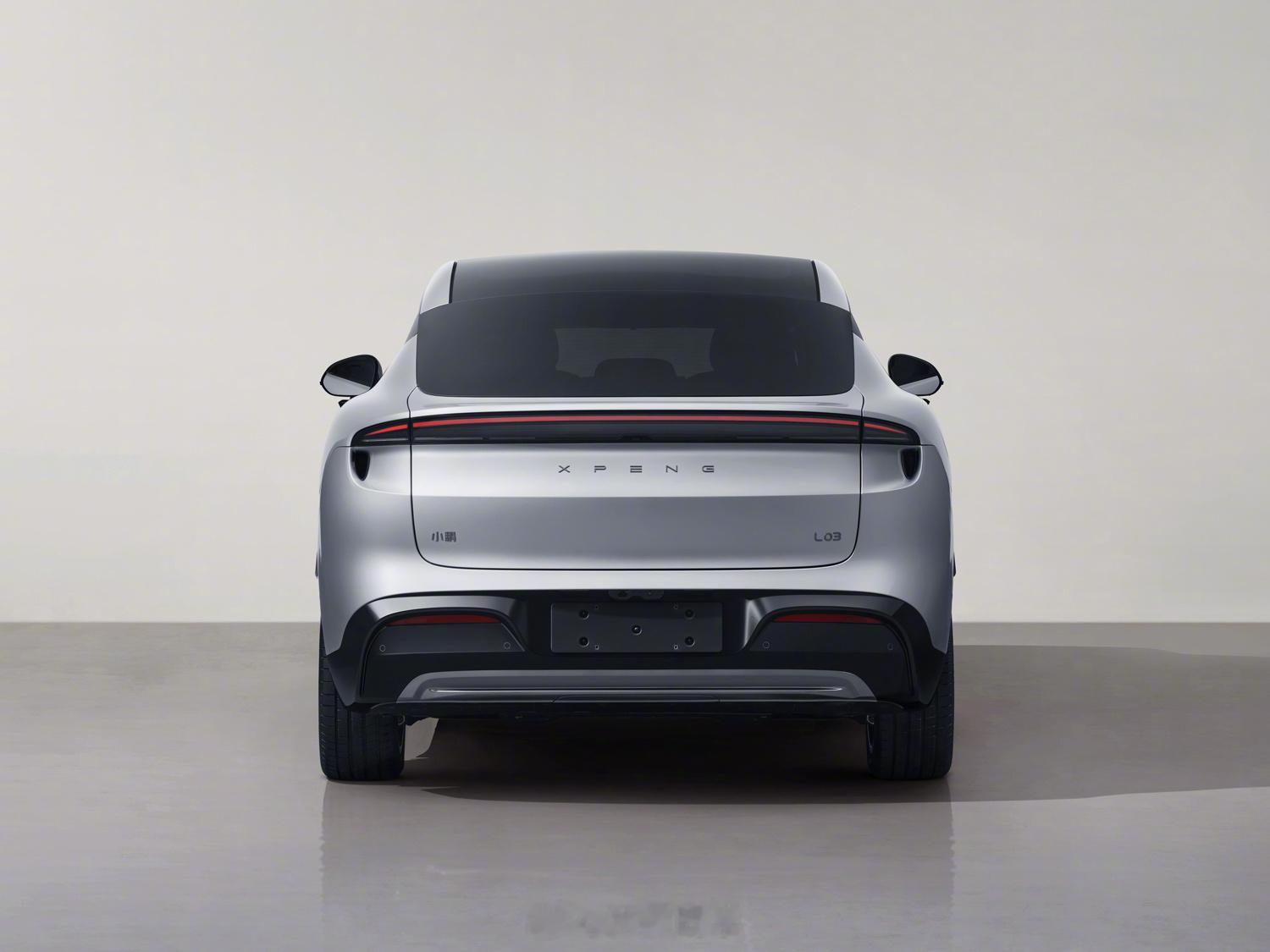 小鹏MONA L03申报图尺寸比小鹏G6小一些新车长宽高分别为4650（4672