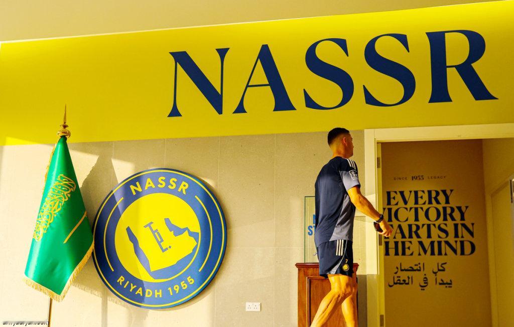 C罗 据利雅迪亚🔴热苏斯已征召门将本托入选参加周六在利雅得对阵阿科多的比赛大名