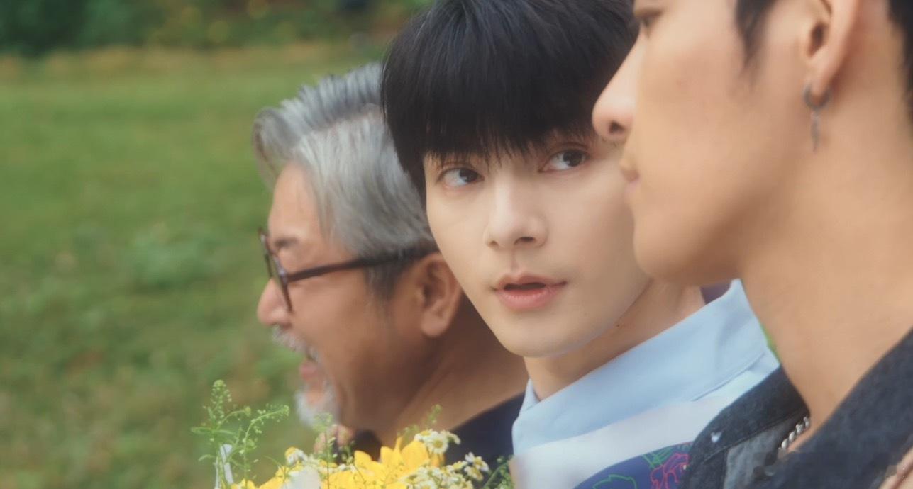 361 光明把礼物兑现的话抛给家华，暗示一切才刚开始，他对家华的刺激从来不是无脑