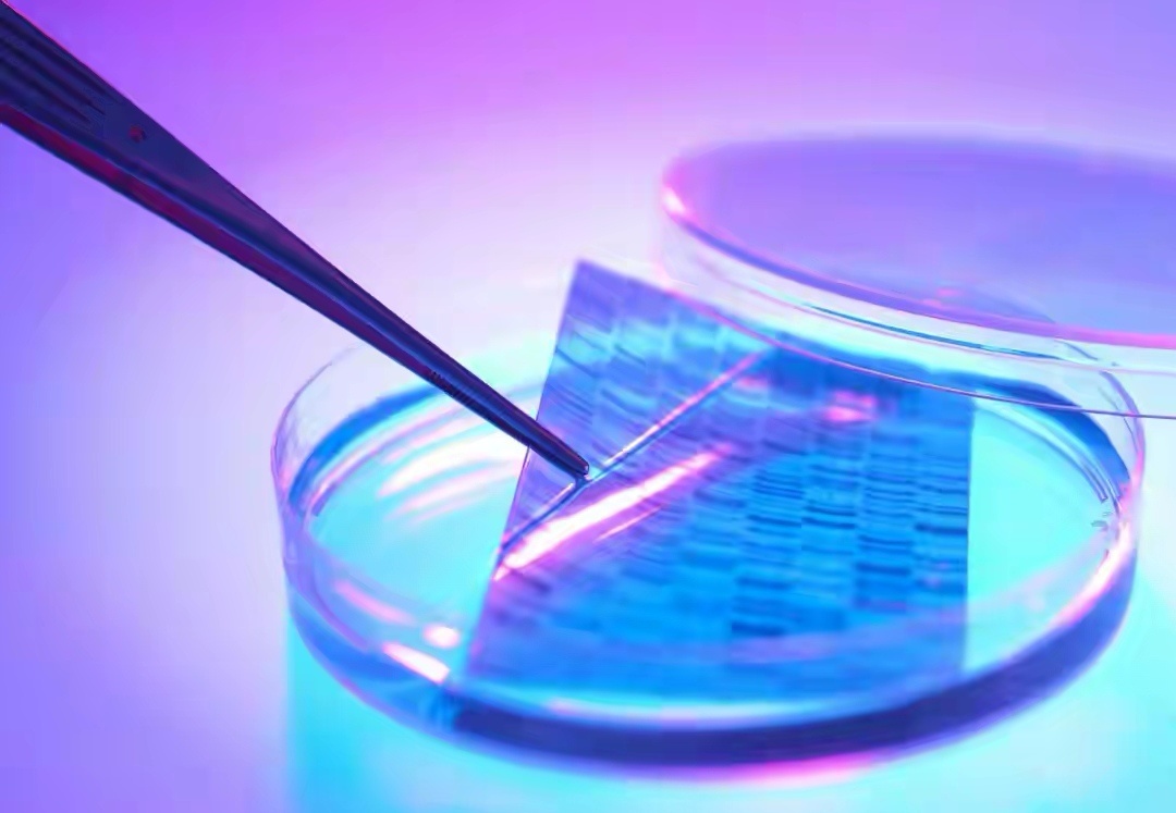 中国芯片发展晶瑞电材：已有多款KrF光刻胶量产出货，ArF光刻胶已小批量出货全网