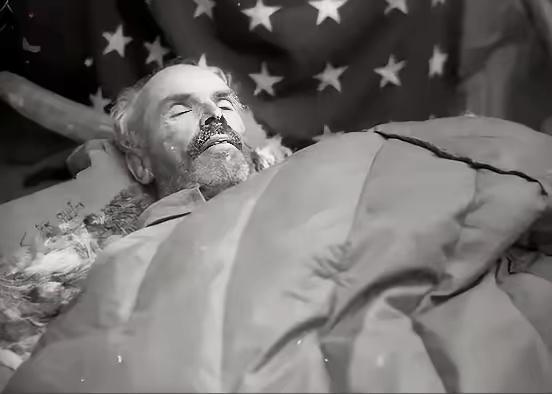 白求恩临终前，向聂元帅提出要求：“请给我的离婚妻子拨一笔钱——我的前妻，我亲爱的