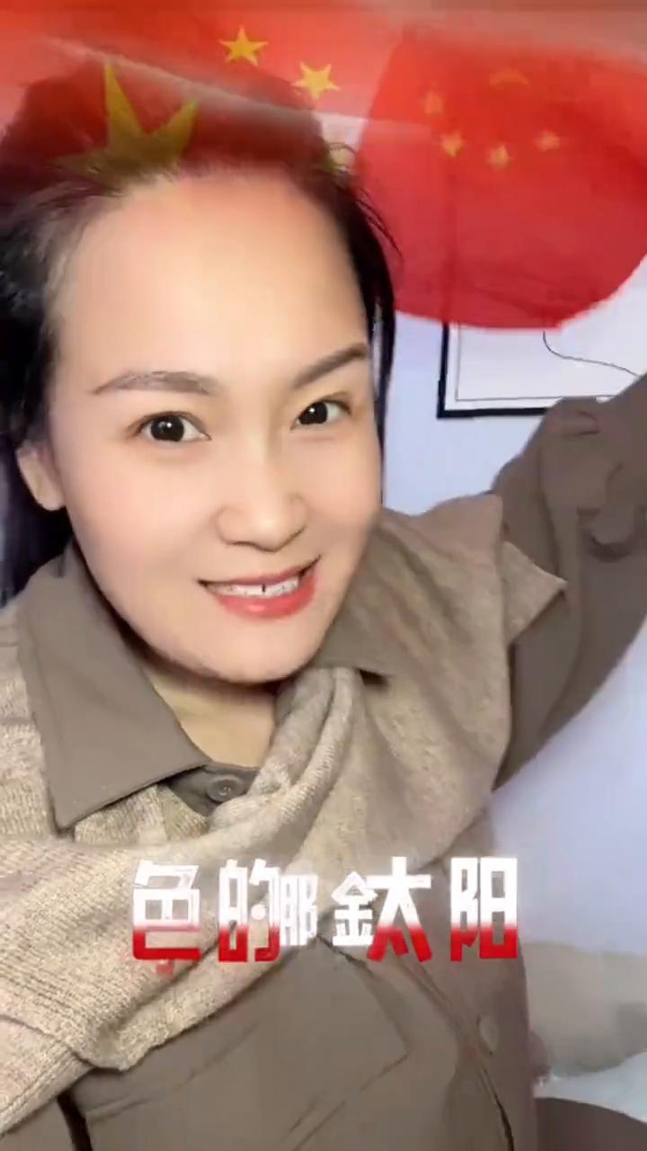 浙师大学70周年校庆，万人齐唱《北京的金山上》。
70载薪火相传，红歌嘹亮，青春