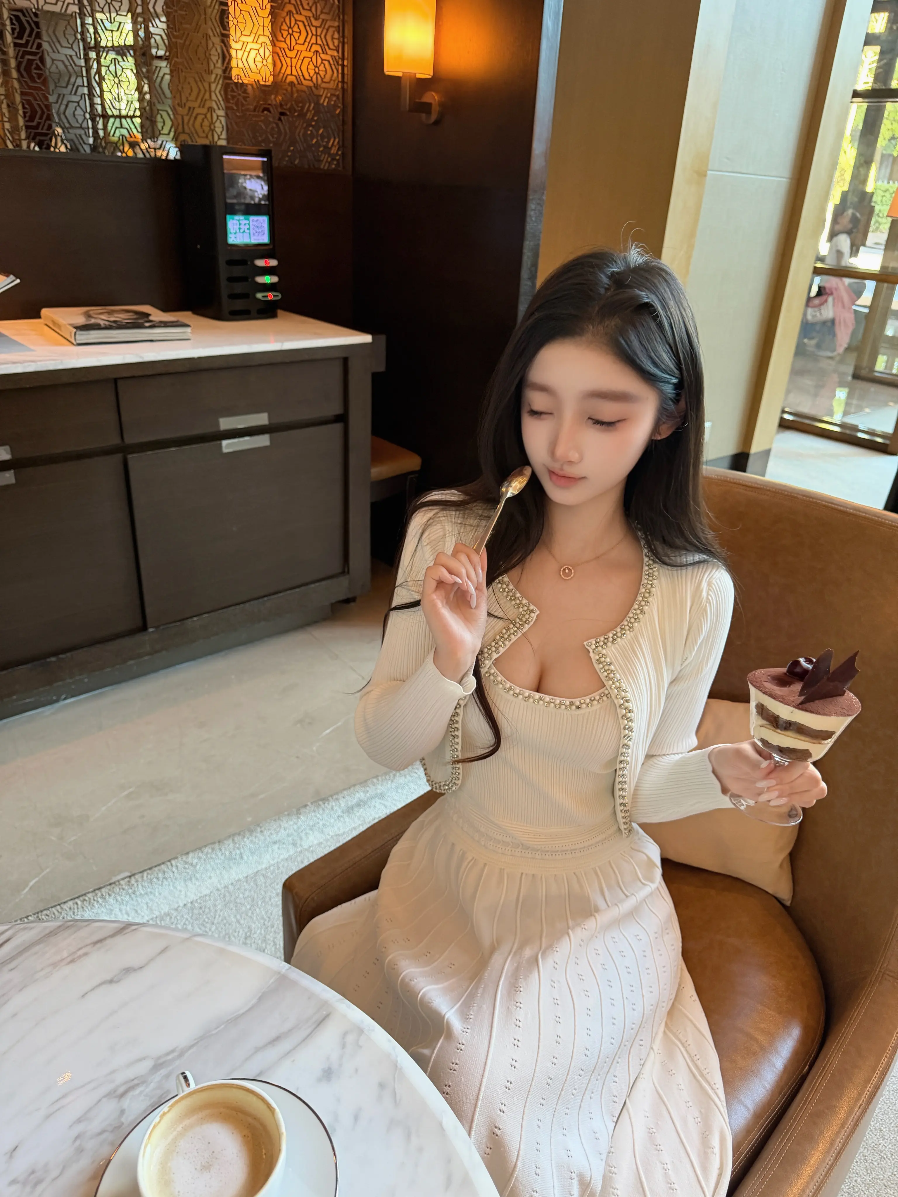 幸福迢迢如流水珍惜而寂静便好。