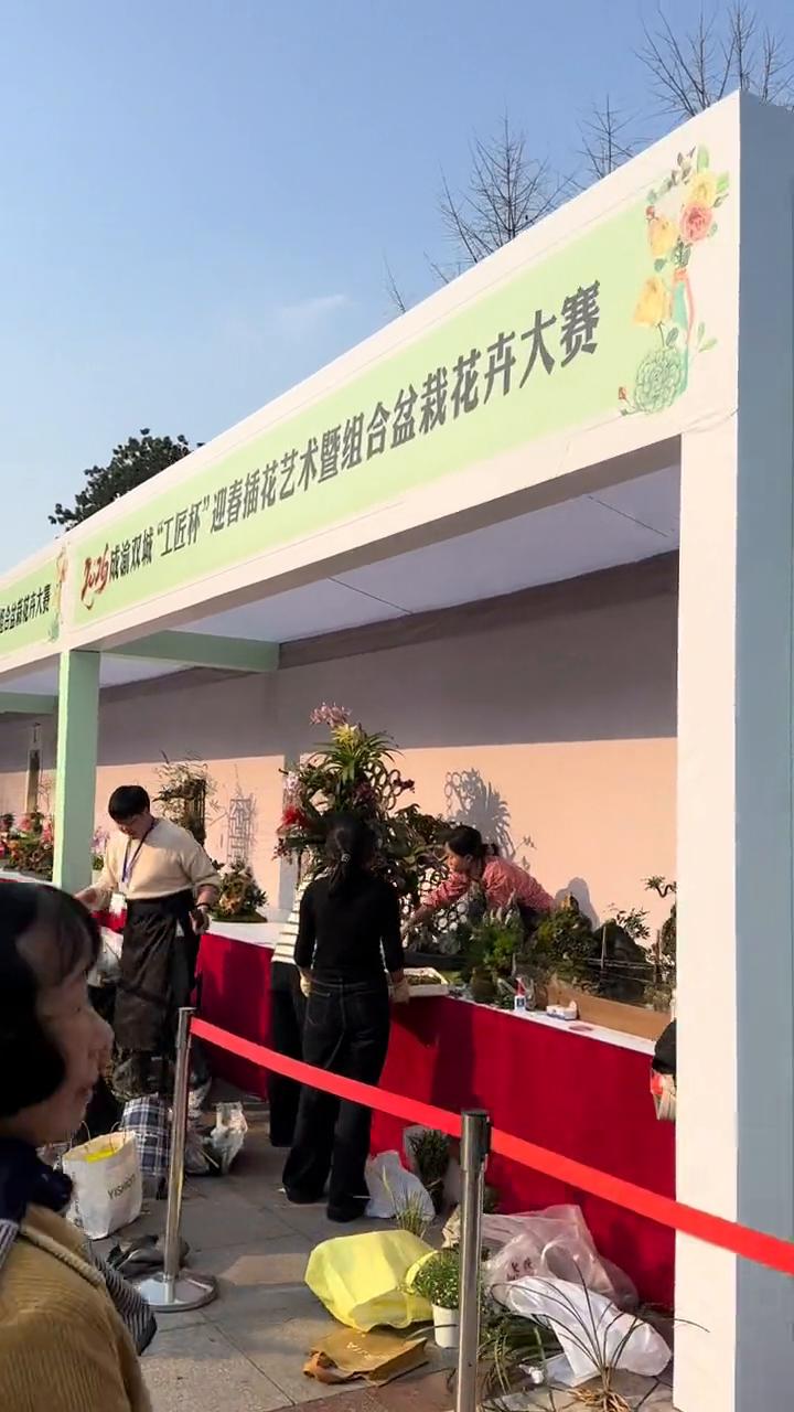 重庆动物园元旦节花展。
重庆动物园元旦节花展，快来看花展了。真的好富贵，这个真的