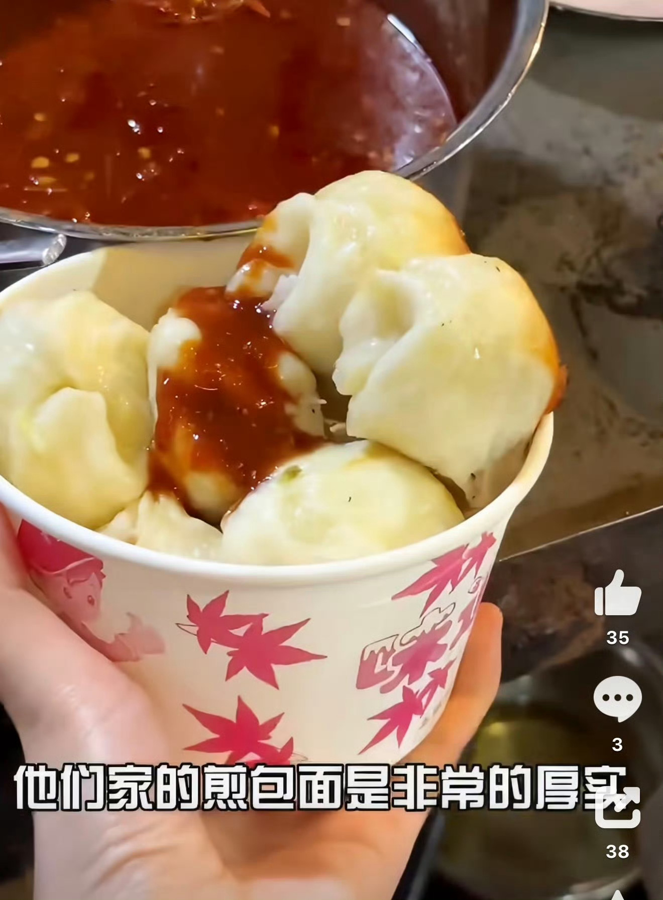 一到深夜武汉人的零食dna就动了谁懂武汉的深夜魔力，到点就馋卤鸭架、麻辣藕片这些