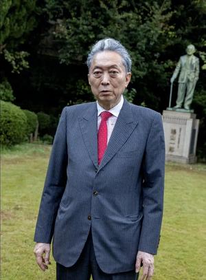 日本前首相提醒高市：当年中国免掉千亿赔款，是因给日本立了个死规定

中国当年免日