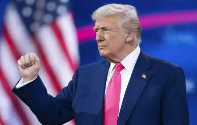 美国总统特朗普不查不知道，一查才知道，他不仅是美国历史上首位亿万富翁总统，更是一