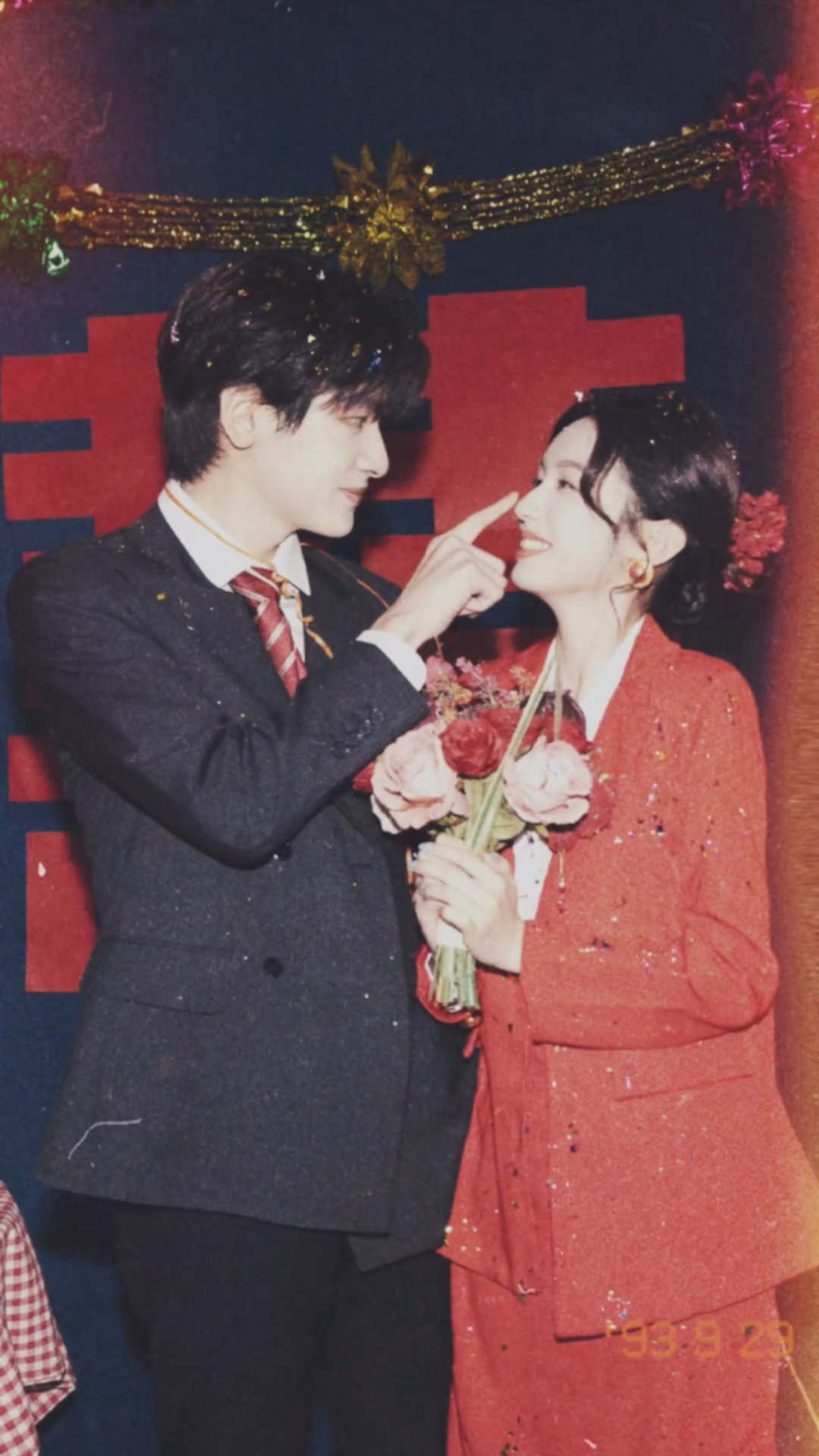 周也翟潇闻年代感婚纱共创，我那90年代的豹豹猫猫，好幸福好幸福🥰 