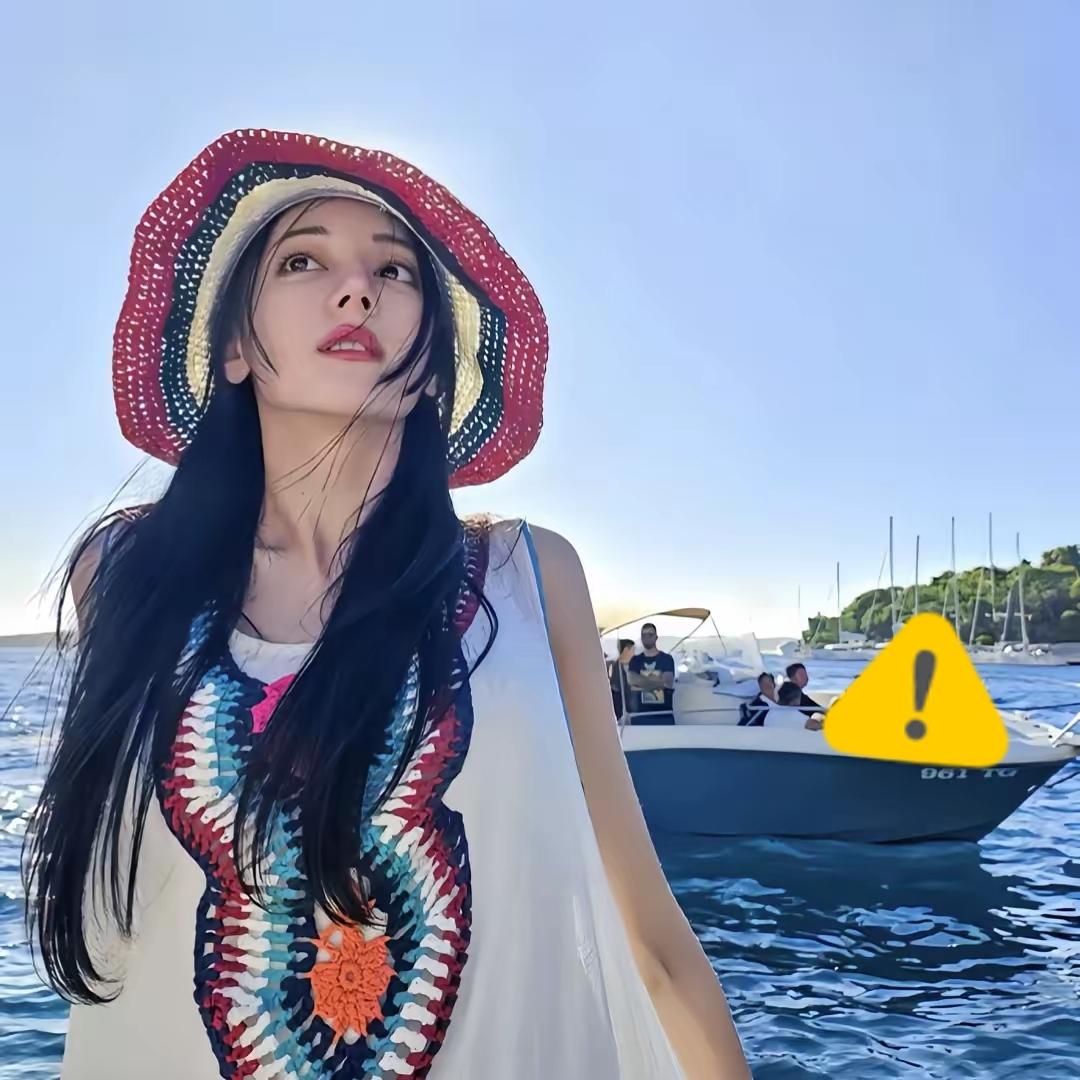 果然，
人还是要多读书，
格局真的不一样。迪丽热巴短短几句报平安，说得周全得体、