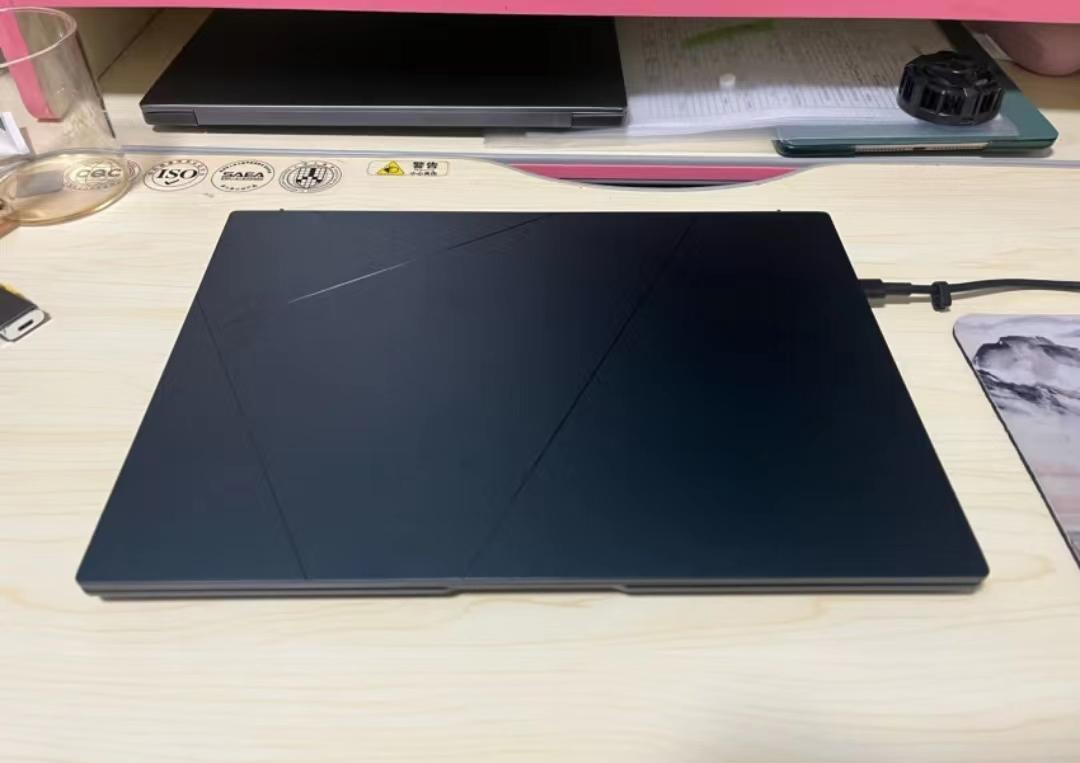 首次听说AI笔记本，看见华硕灵耀14 2024 32GB+2.8K 120Hz 
