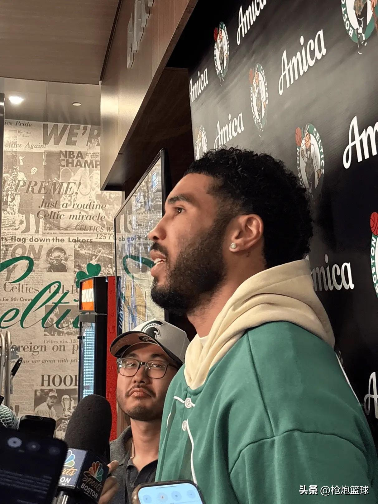 塔图姆真幽默啊

凯尔特人92-102森林狼，赛后塔图姆调侃自己吃到的技术犯规时