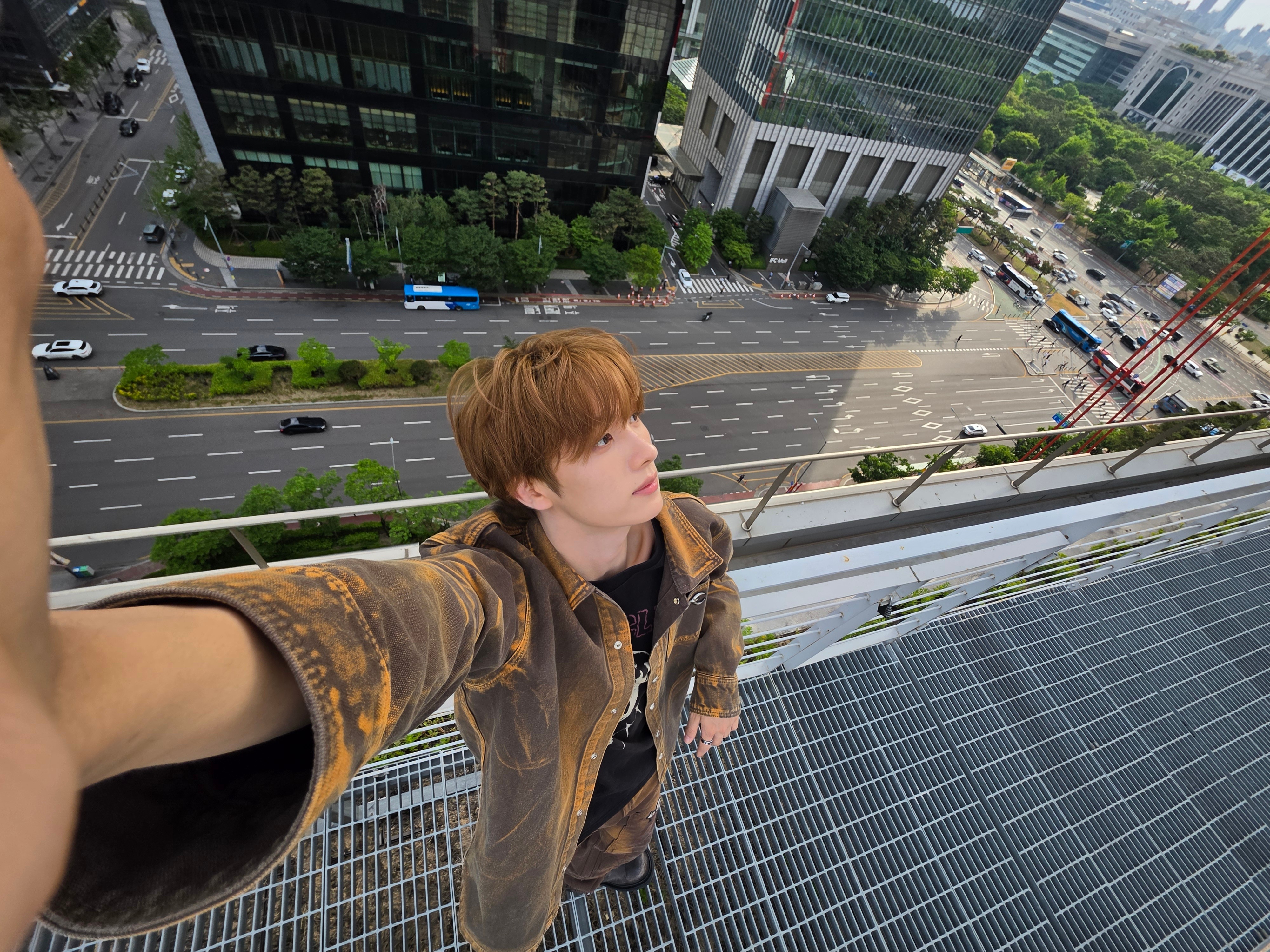 260702    Weverse 更新 posts【YOUNGJAE】今天是我