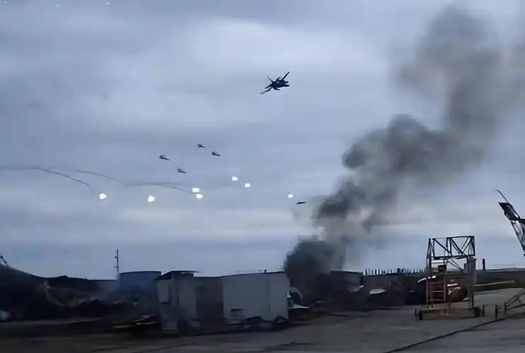 乌克兰方面近日对俄罗斯提出严厉指责，称俄方在乌美俄三方会谈的关键进程中，悍然对乌