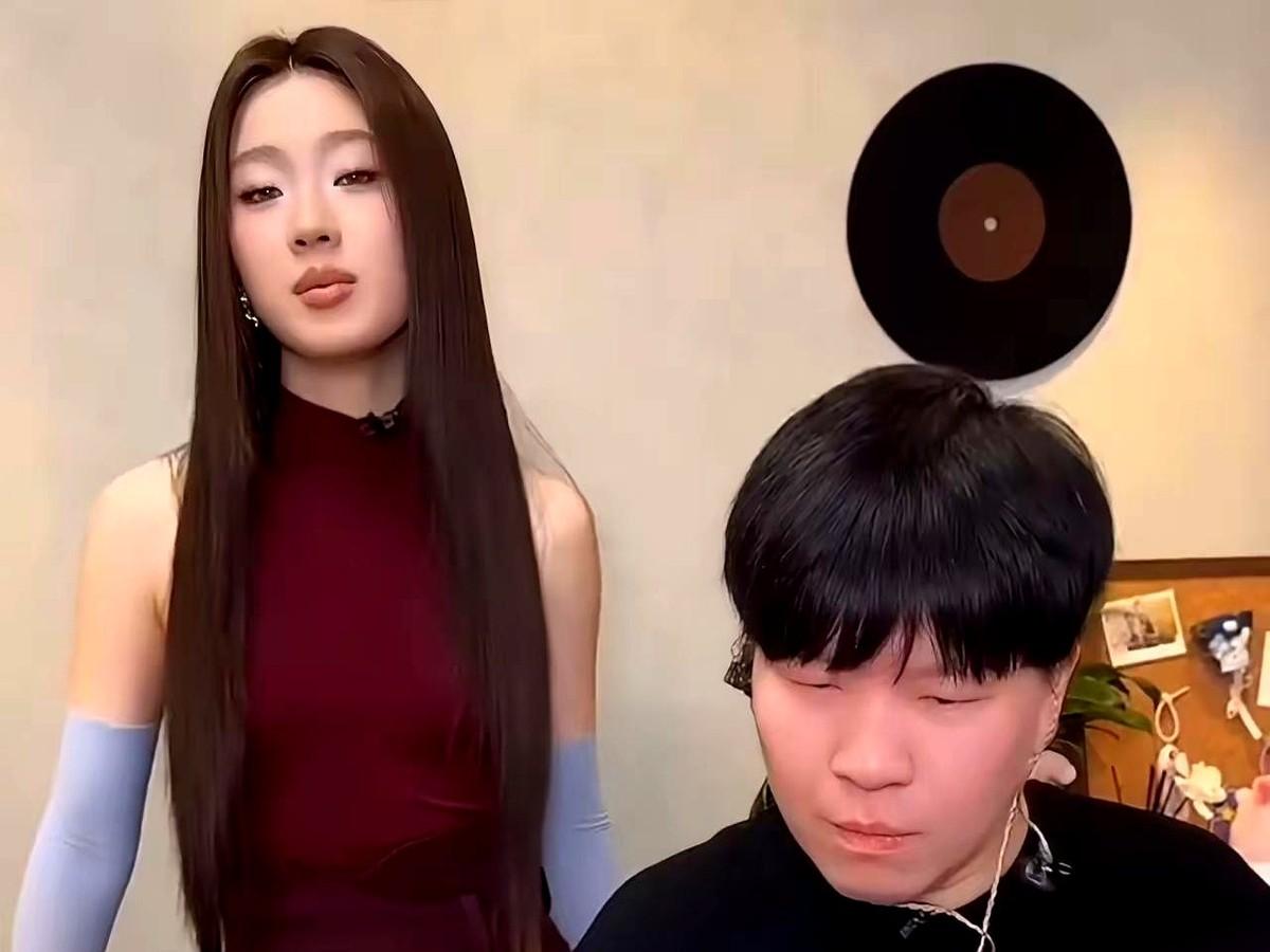 看到一个年轻漂亮的00后小姑娘，对着一个长相极其普通的老男人百依百顺、眼神拉丝，