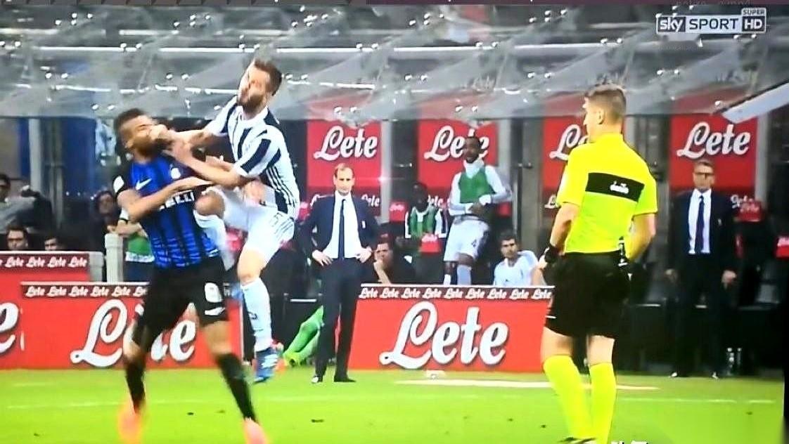 皮亚尼奇退役了。
这哥们儿的职业生涯，简直就是一部写给现代足球的情书，哦不，是休