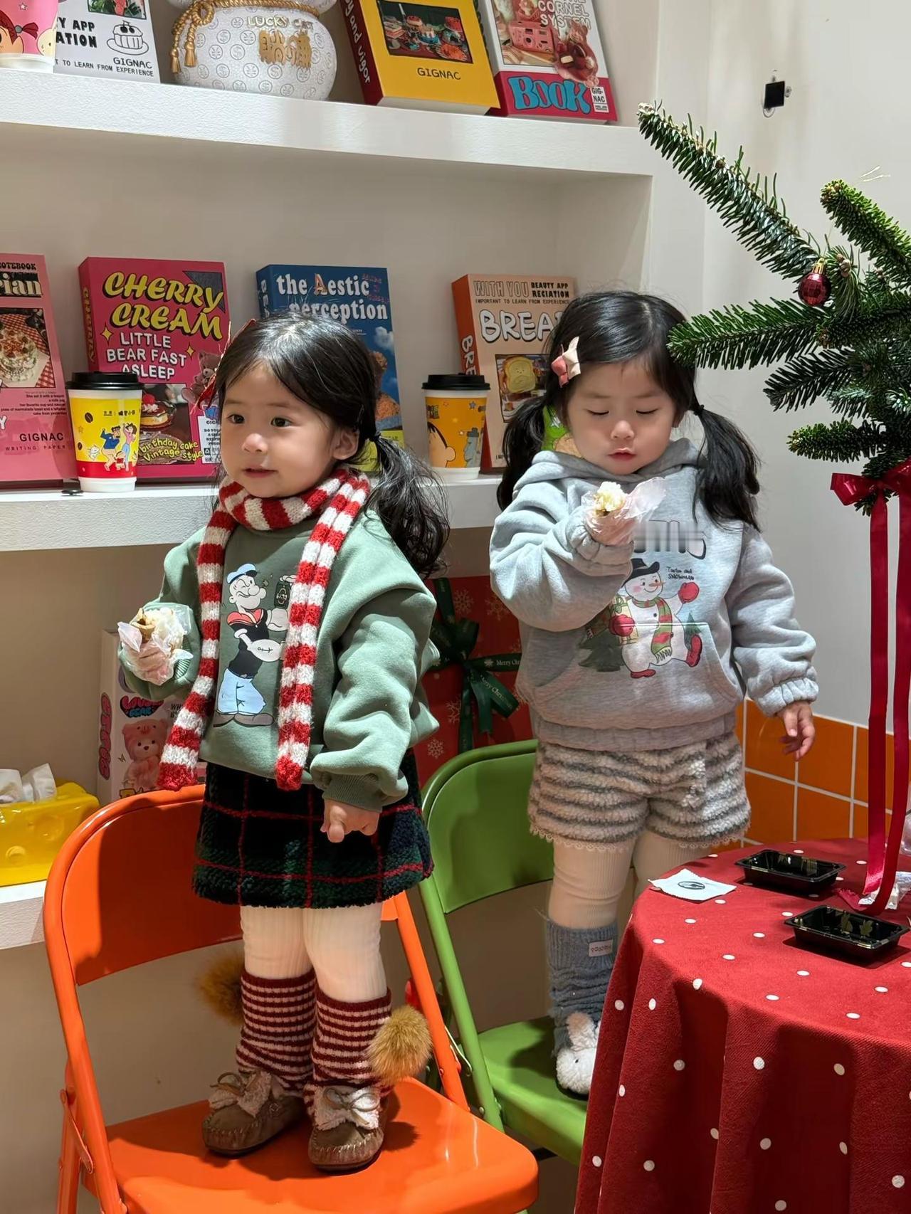 等我小了也这么穿。双胞胎 萌娃穿搭 女宝穿搭