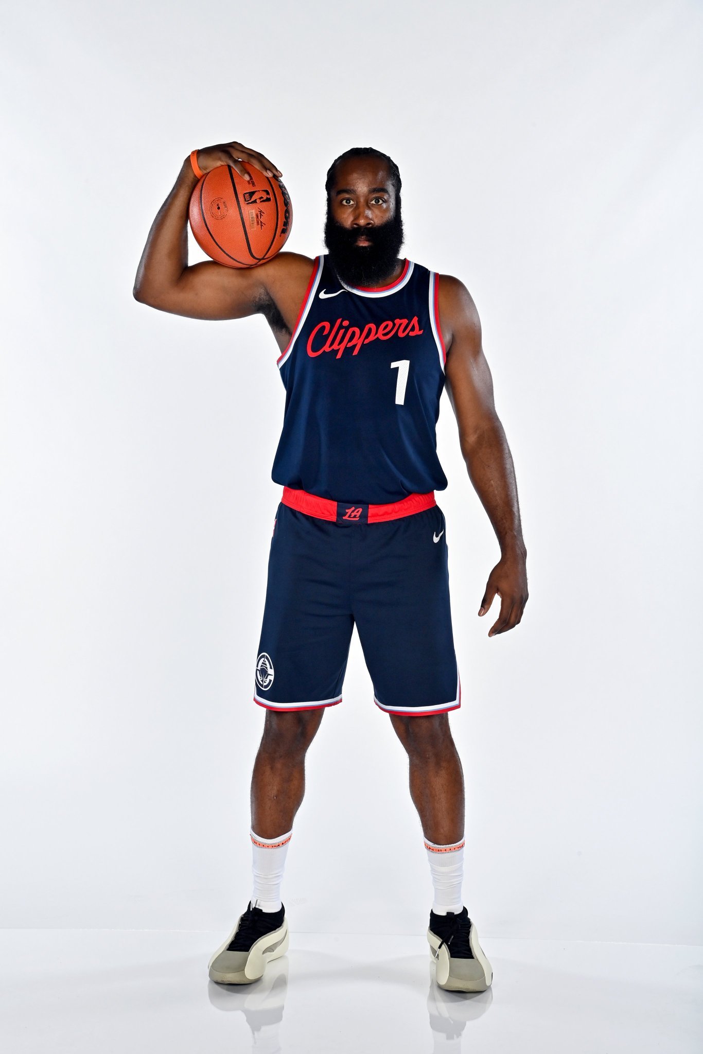 半场结束，哈登拿到20分！！！！来，夸夸你们爸爸！[喵喵]新赛季篮不住nba常规