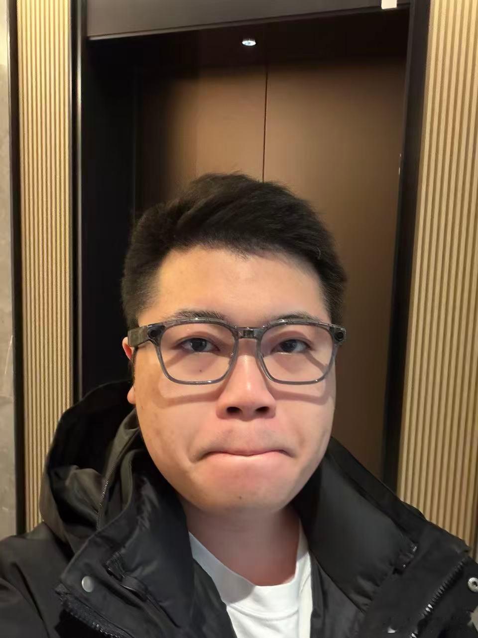 把玩理想ai眼镜livis 也差不多半个月了，分享一下实际使用过程中的感受（我买