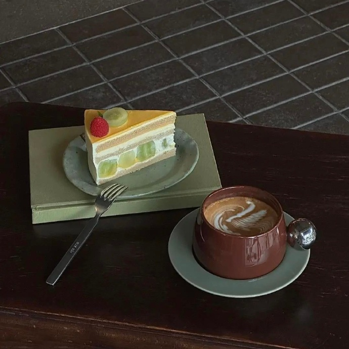 🧸 𝙡̶̶̶𝙤̶̶̶𝙫̶̶̶𝙚̶̶̶ ᥫᩣ ⸜✿⸝心事放在酒里，喝不喝