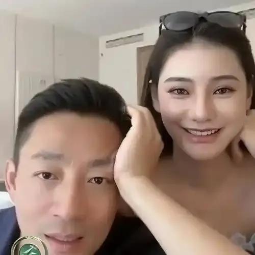 近日，汪小菲在直播中终于摊牌，回应了外界对马筱梅母子去向以及她与小玥儿关系的诸多